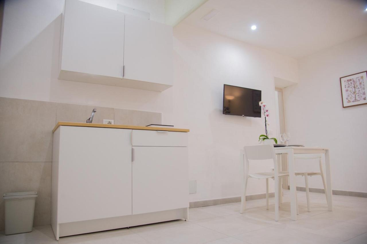 Palazzo Del Golfo Apartment Наполи Екстериор снимка