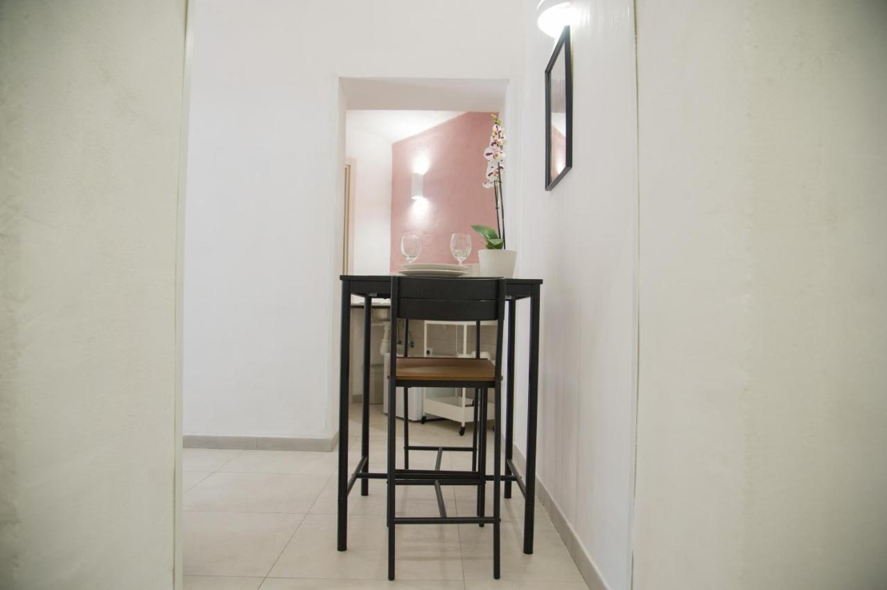 Palazzo Del Golfo Apartment Наполи Екстериор снимка