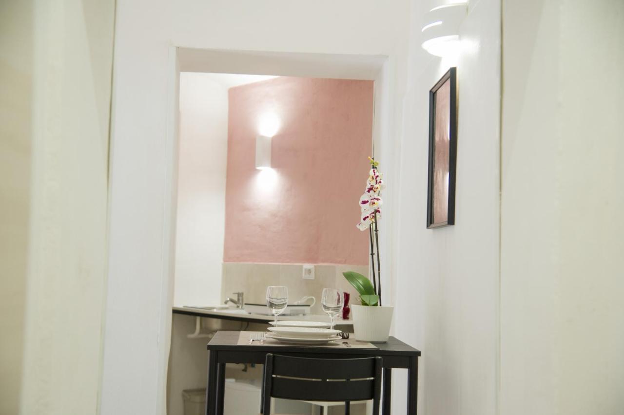 Palazzo Del Golfo Apartment Наполи Екстериор снимка