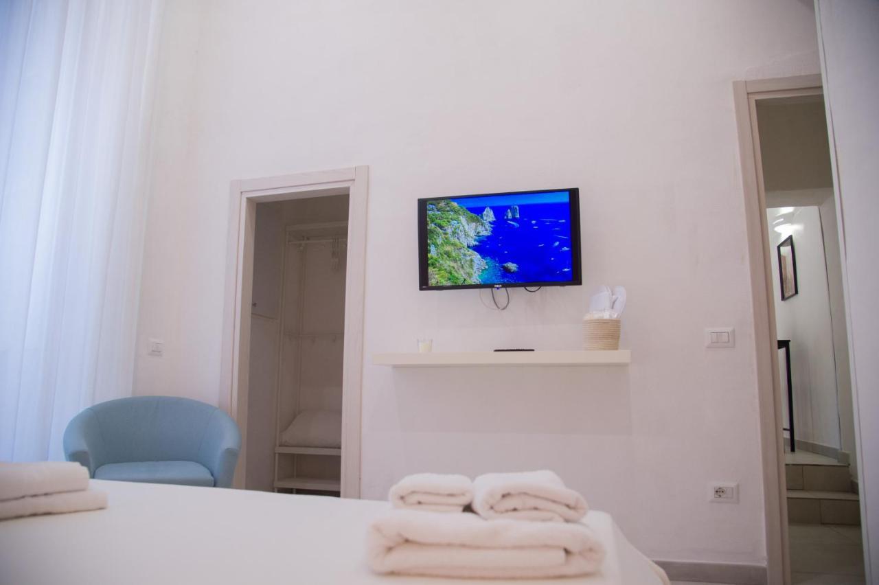 Palazzo Del Golfo Apartment Наполи Екстериор снимка