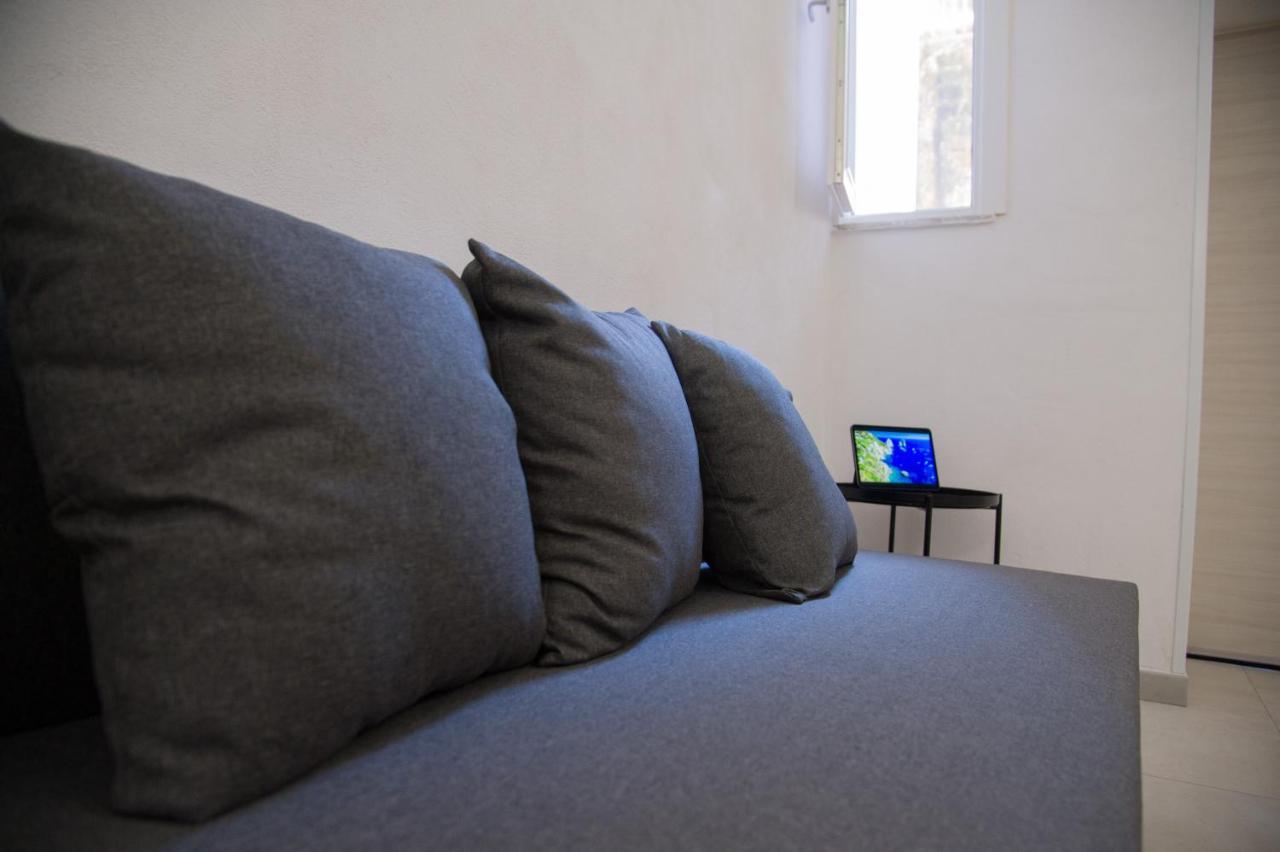 Palazzo Del Golfo Apartment Наполи Екстериор снимка