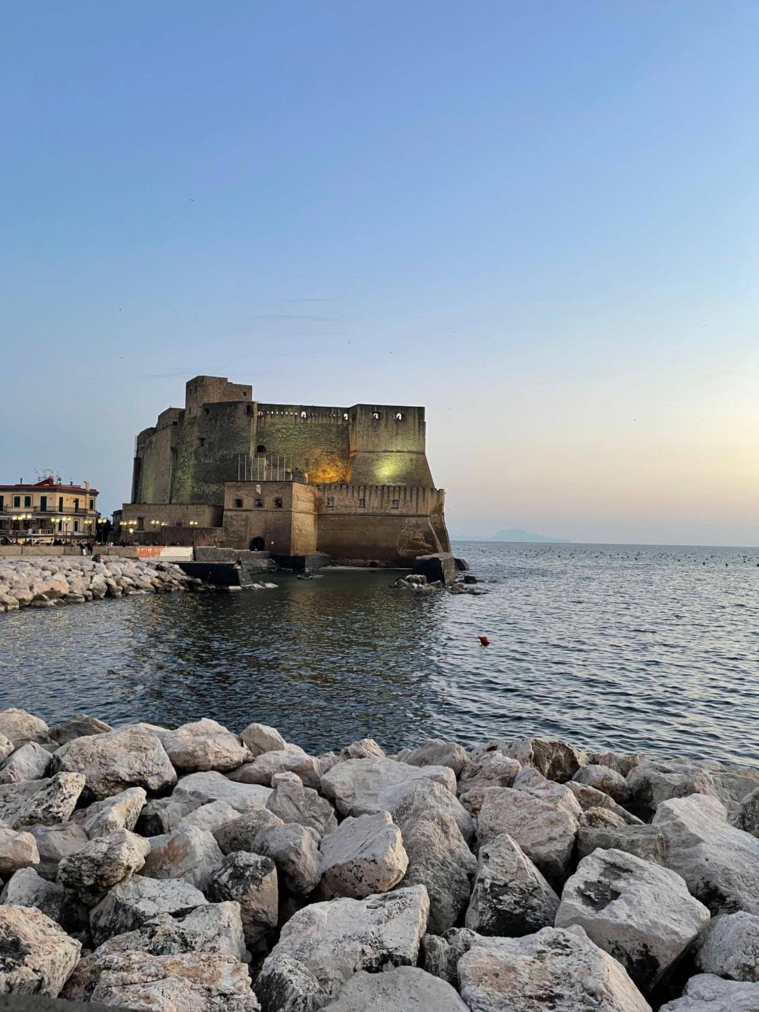 Palazzo Del Golfo Apartment Наполи Екстериор снимка