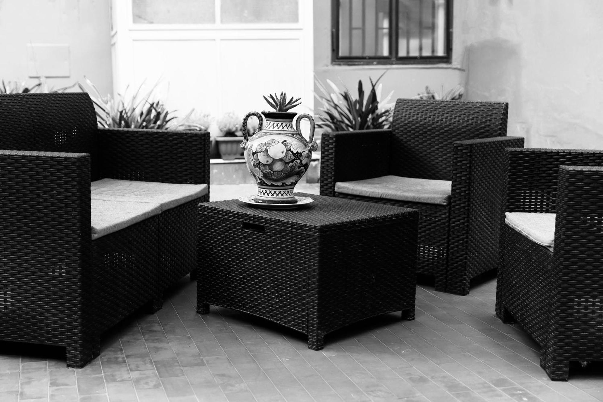 Palazzo Del Golfo Apartment Наполи Екстериор снимка