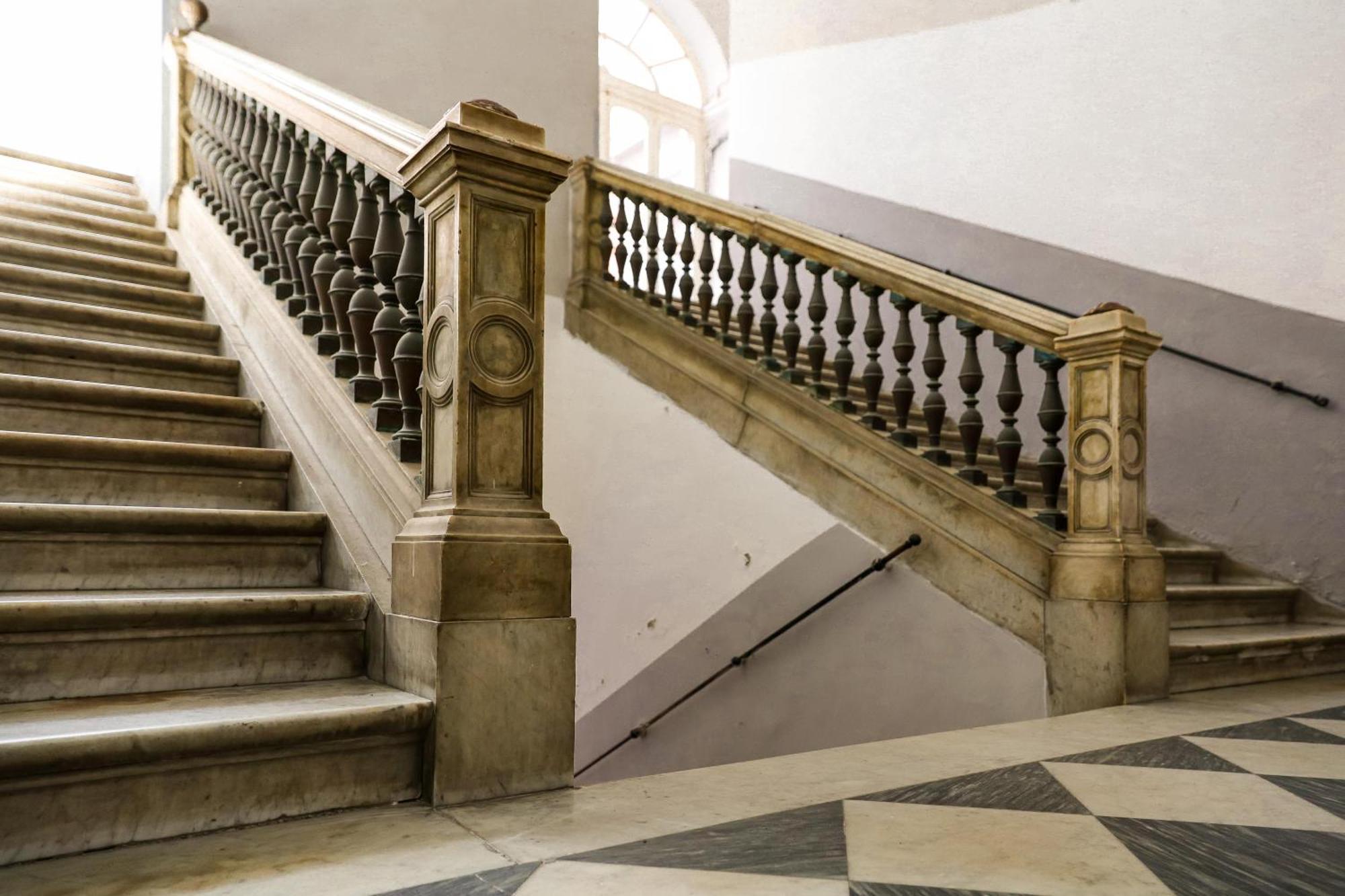 Palazzo Del Golfo Apartment Наполи Екстериор снимка